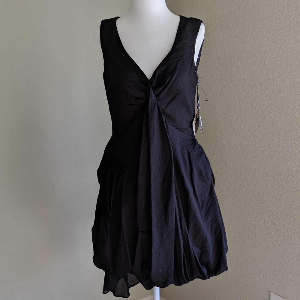 Kinder Aggugini for Macy's size 2 black mini